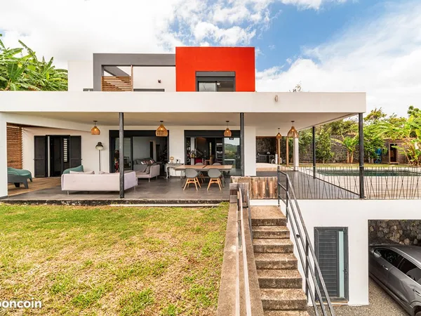 Propriété 7 pièces 190 m² 