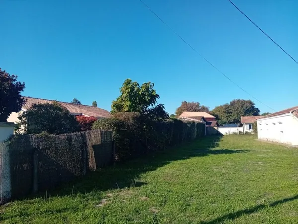 Terrain 630 m² 
