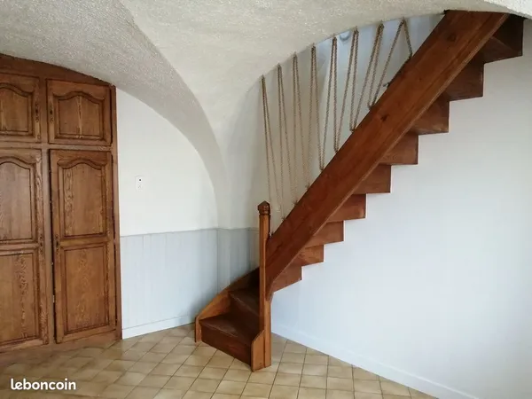 Maison de bourg Vic le Comte 