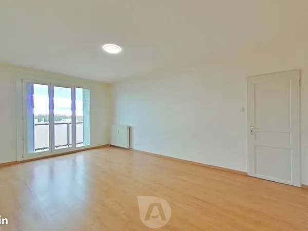 Appartement 4 pièces 76 m² 