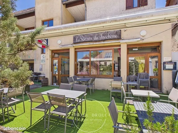Restaurant 130 m² 