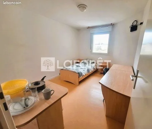 Studio 1 pièce 19 m² 