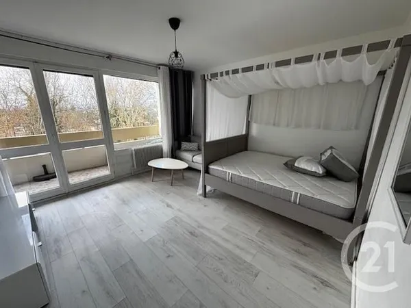 Appartement 1 pièce 32 m² 