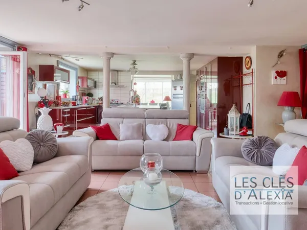 Maison 6 pièces 199 m² 