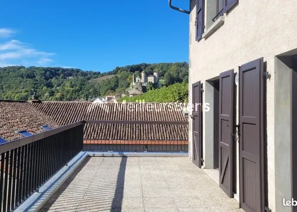 Appartement 3 pièces 124 m² 
