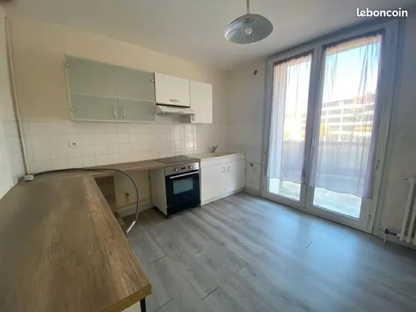 Appartement 5 pièces 90 m² 
