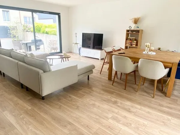Maison - 5 pièces - 130.88 m² - L'HAY LES ROSES 