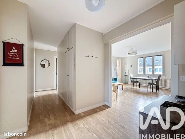 Appartement 4 pièces 83 m² 