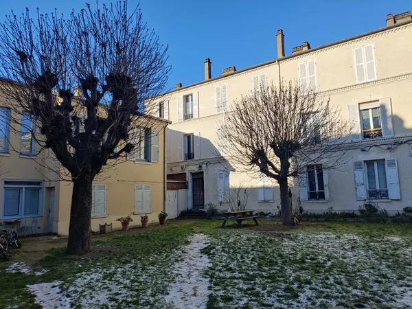Location Appartement Rueil Malmaison Centre 