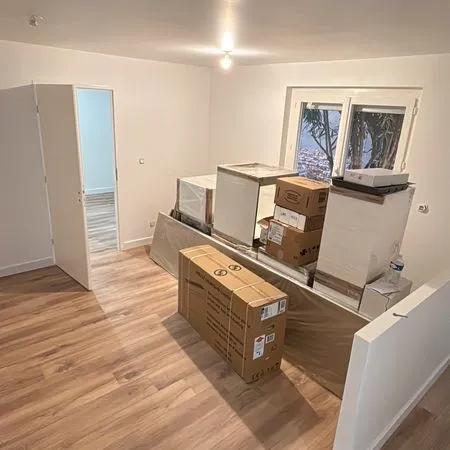 T2 bis meublé 44 m² refait à neuf - Métro Saint-Cyprien (100 m) - Calme sur cour Dispo fév. 