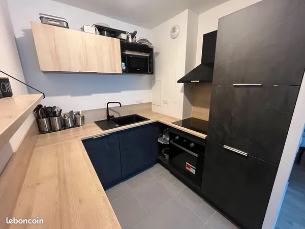 Bel appartement quasi neuf 2 pièces 41m² centre-ville de Clamart 
