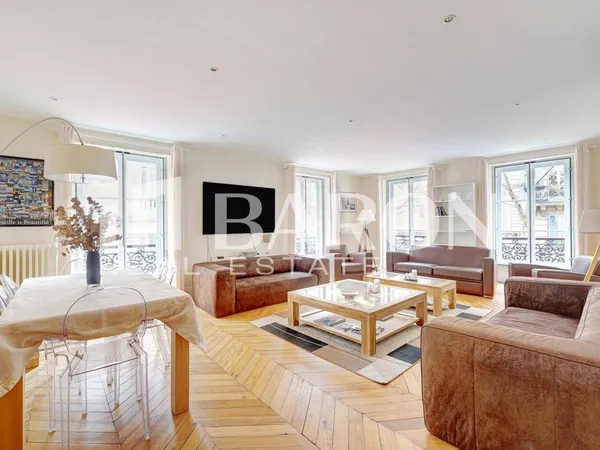 Vends T3 - 95m² - Paris 