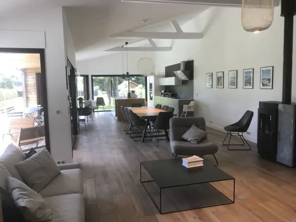 Élégante maison contemporaine à Banastère Environnement mariti 