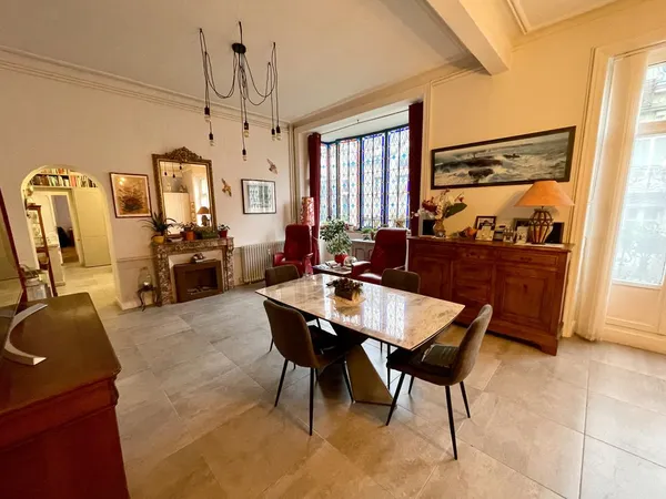 Appartement 5 pièces 101 m² 