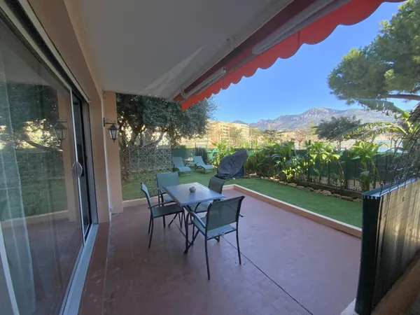 IN VENDITA – Appartamento bilocale a Roquebrune-Cap-Martin fronte 