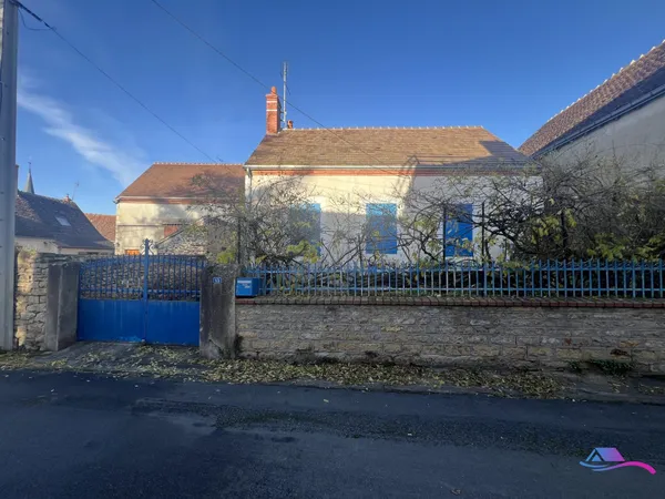 Maison de ville avec grange et jardin ! 