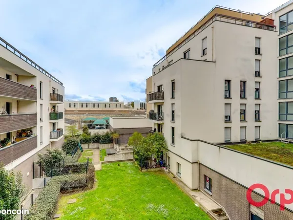 Appartement 4 pièces 90 m² 