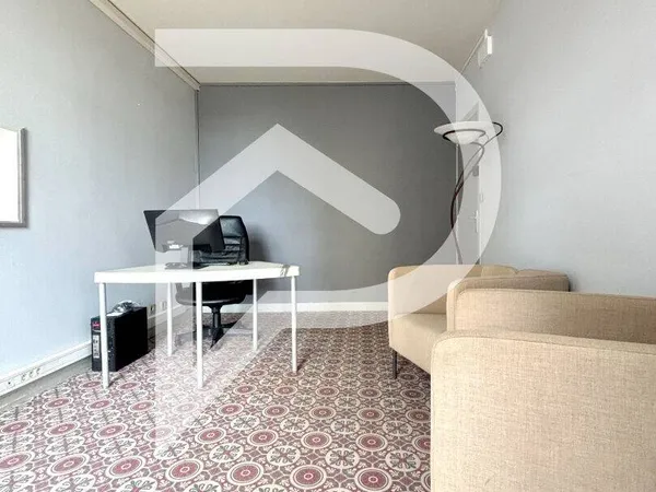 Local professionnel 2 pièces 22 m² 