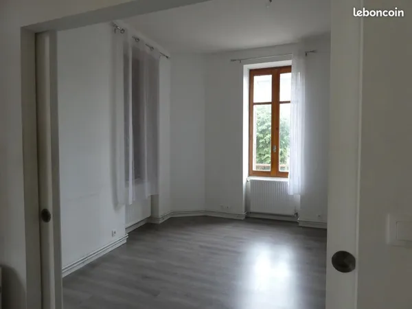 Appartement - 2 pièces plus cuisine - 55 m² 