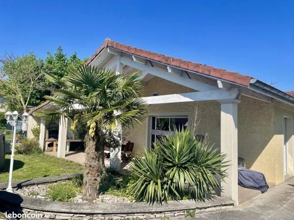 Maison 1 pièce 102 m² 