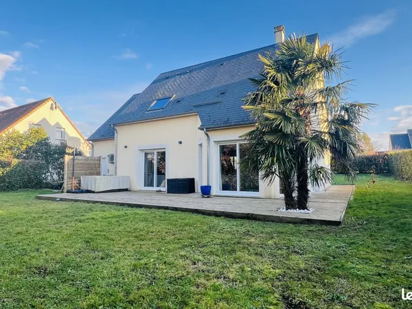 Maison 6 pièces 145 m² 
