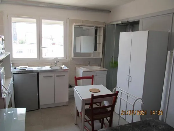 Appartement 1 pièce 16 m² 