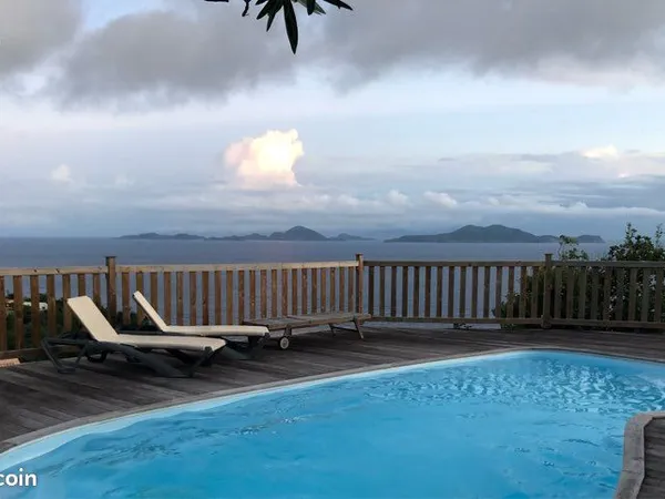 T3 Meublé à Vieux-Fort - Vue PANORAMIQUE sur LES SAINTES, Piscine & Zéro Vis-à-vis 