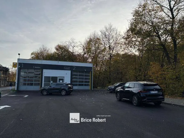 Local commercial 170 m² 