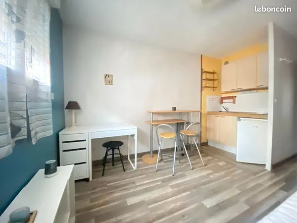 Studio 1 pièce 18 m² 