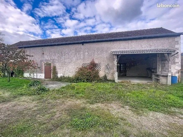 Local 62 m² Veigné 