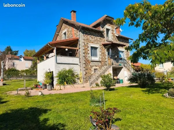 Maison 6 pièces 140 m² 