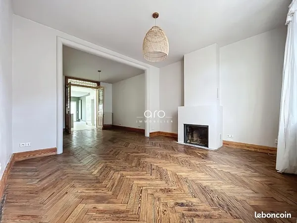 Maison 7 pièces 157 m² 