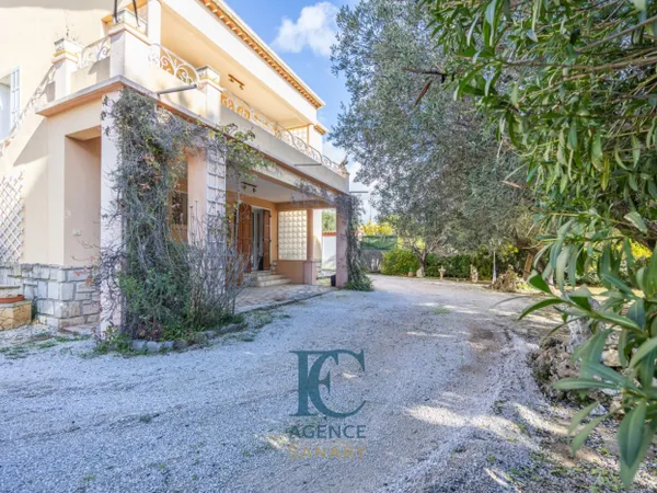 Maison de 133 m² au calme près du centre-ville 