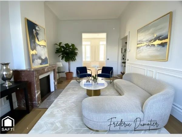 Superbe maison bourgeoise en centre ville avec 3 chambres, 1 dressing et espace extérieur 
