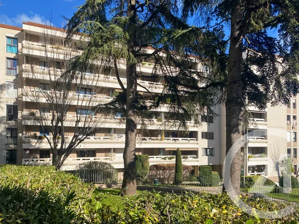 Appartement 4 pièces 79 m² 
