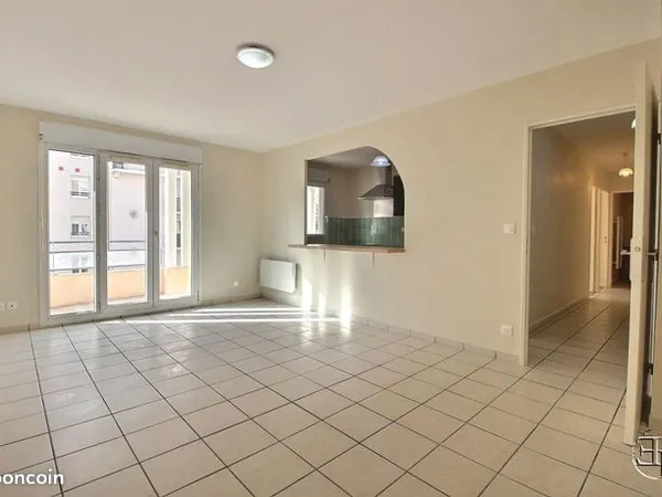Appartement 3 pièces 65 m² 