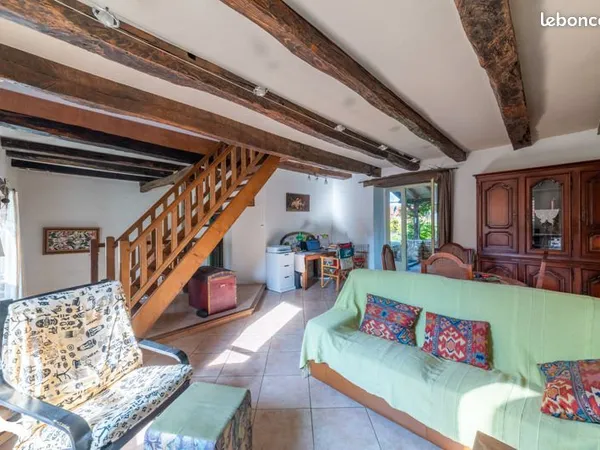 Maison 5 pièces 184 m² 