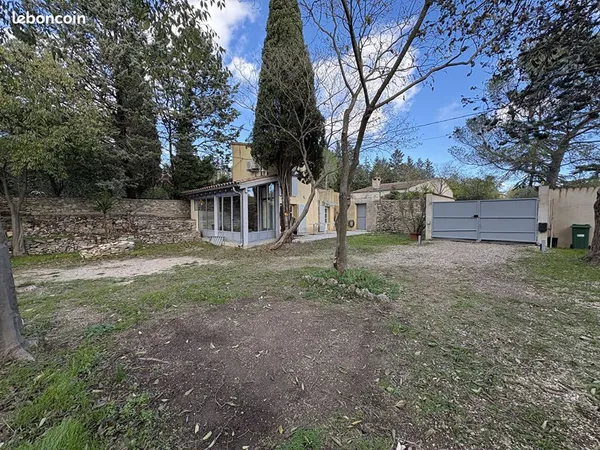 Mazet 2 pièces 30 m² 