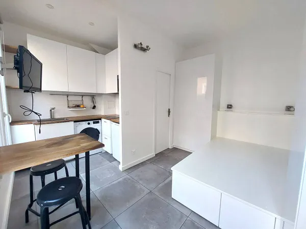 Appartement 1 pièce 16 m² 