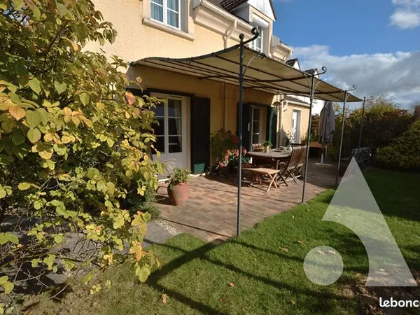Maison 5 pièces 108 m² 