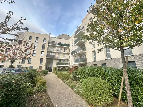 Appartement 3 pièces à louer à Sartrouville 