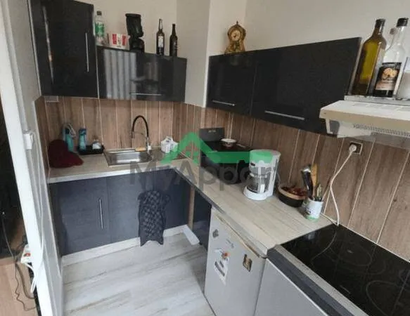 Studio 1 pièce 30 m² 