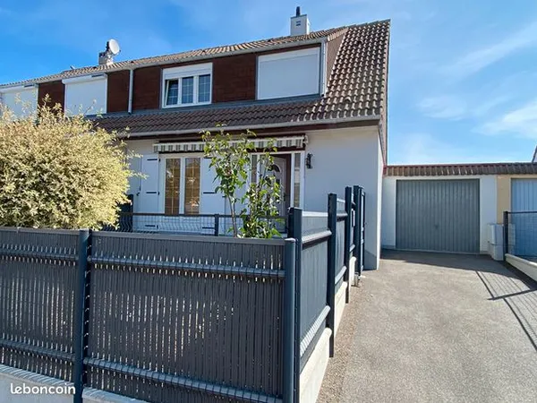 Maison 5 pièces 82 m² 