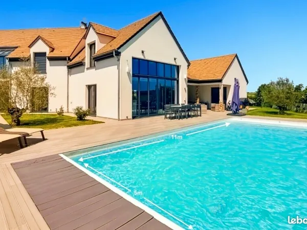 Propriété 11 pièces 350 m² 