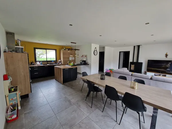 Maison à Vendre à Lege 