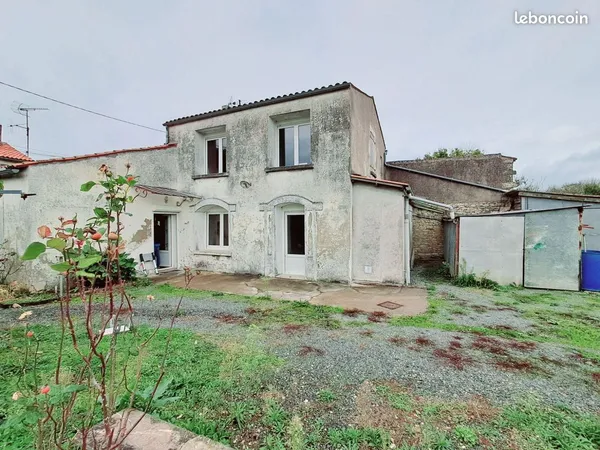 Maison 6 pièces 145 m² 