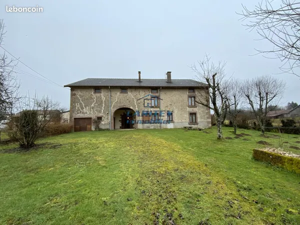 Maison 7 pièces 248 m² 