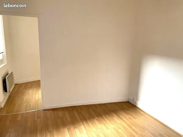 Appartement avec cour intérieure privative 