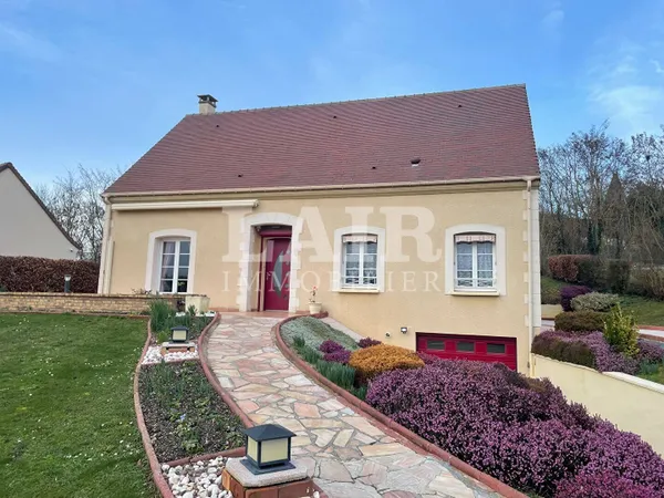 Maison de plain-pied 4 pièces 82 m² 
