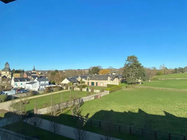 Touques village - Appartement 110 m² - vue sur le haras 